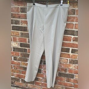 Lafayette 148 Bleeker Pants Tapered Leg, Fully Lined.With Real Real Tag.Size 14